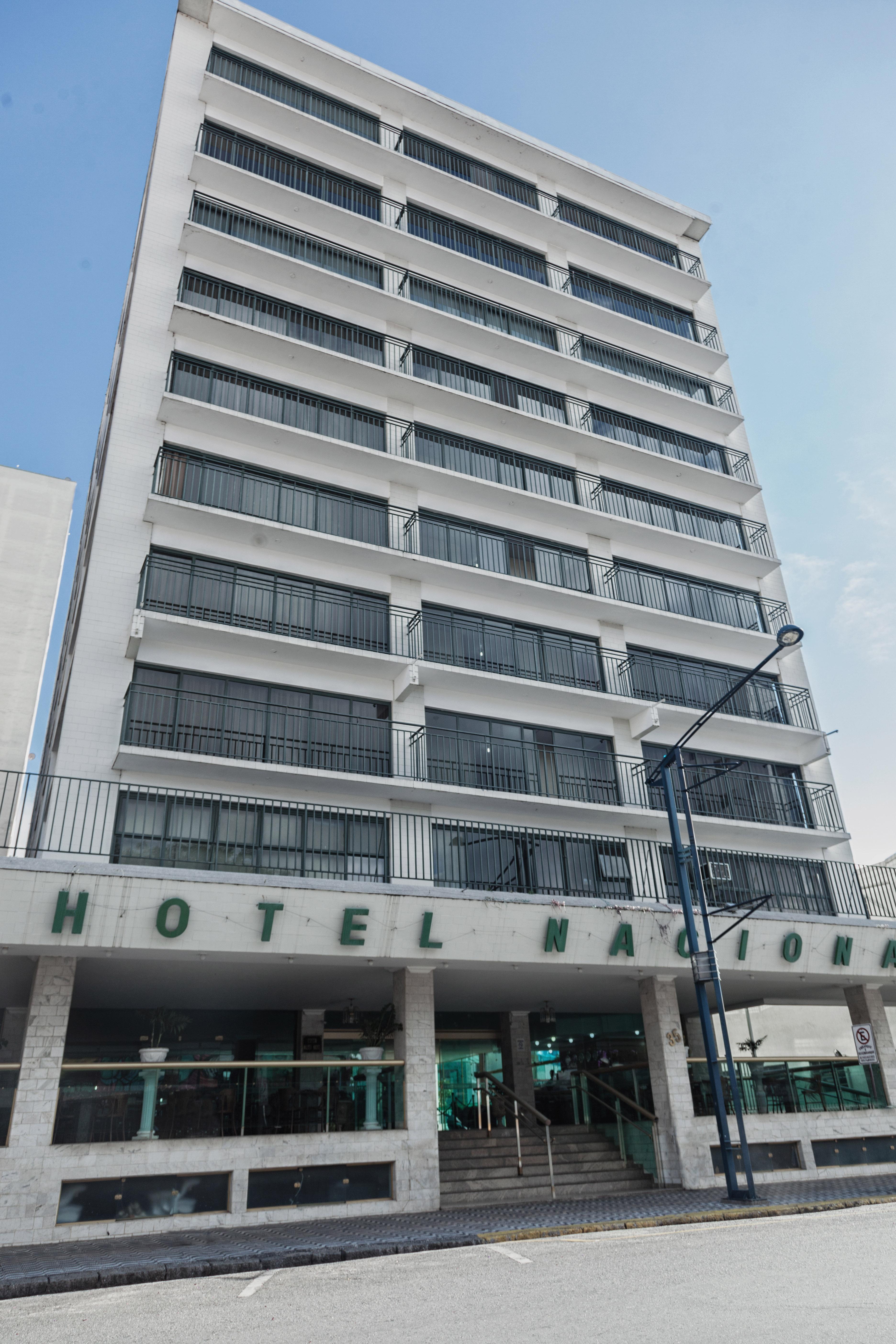 Hotel Nacional Inn Pocos De Caldas - Lazer Completo E Gastronomia No Centro Экстерьер фото